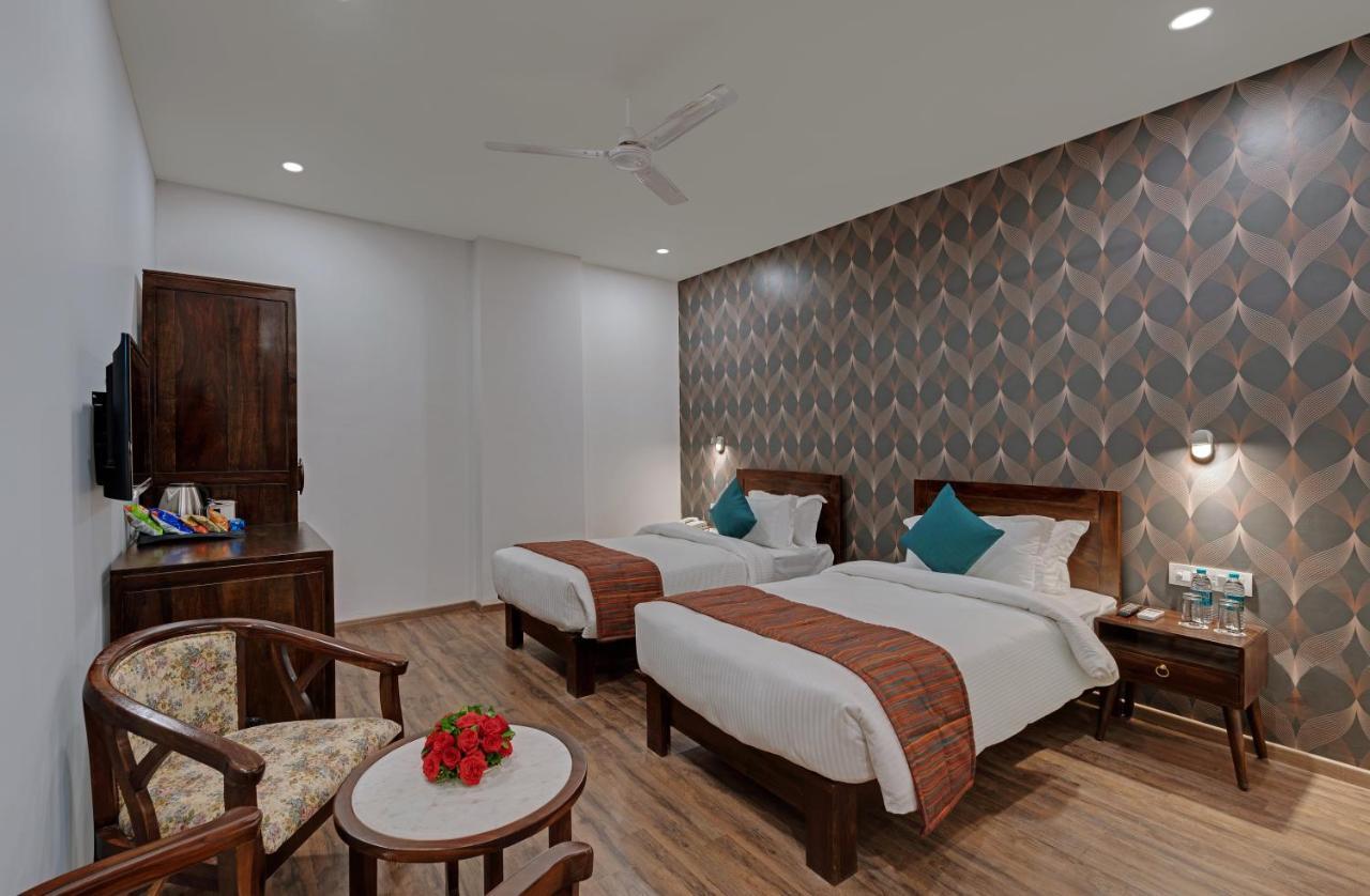 Click Hotel Jaipur, Raja Park Exterior photo