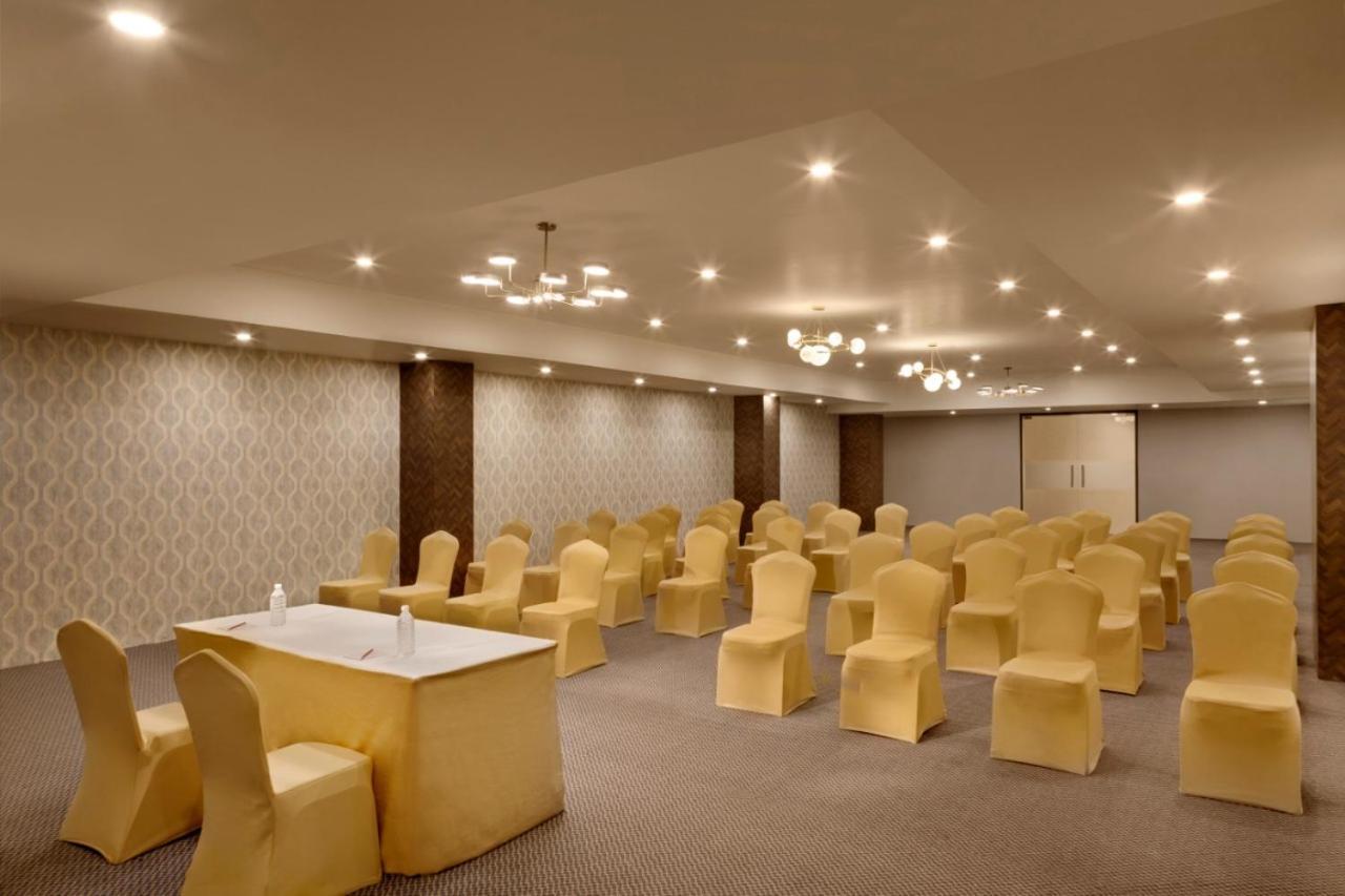 Click Hotel Jaipur, Raja Park Exterior photo